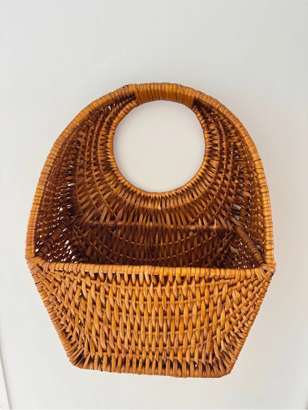 Natural Brown Rattan Wall Basket Tote Circular Handle Storage 13